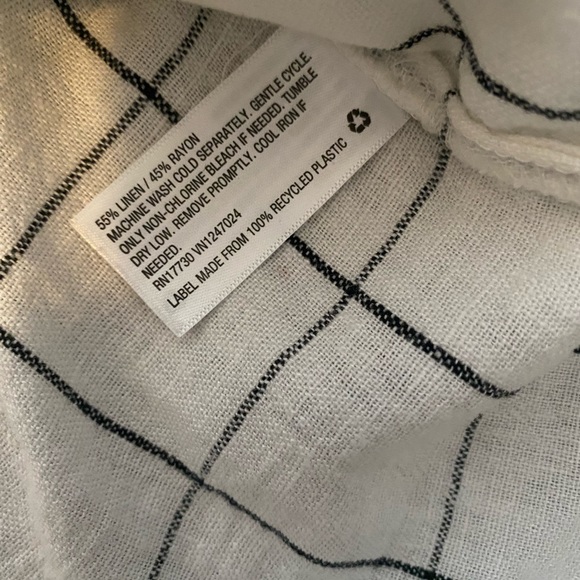 A New Day Black and White Striped Blouse NWOT - Picture 4 of 4